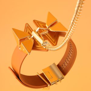 Women's Collar Traction Chain Props